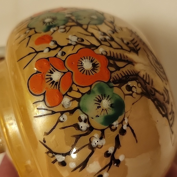 Vintage Japanese Hand Painted Floral Teapot And Pitcher. Bamboo Handle. - Picture 8 of 10